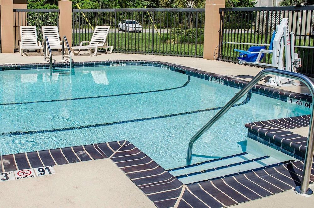 Comfort Suites North Mobile Saraland Exterior photo